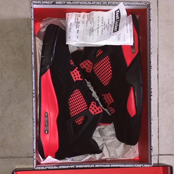 Red Thunders 4s DS - Picture 1 of 1